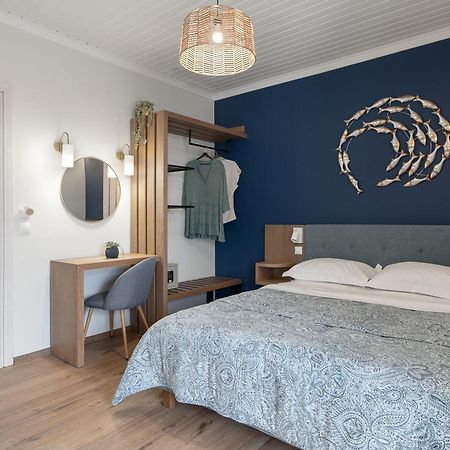 Captain'S Seafront Apartments نيدري المظهر الخارجي الصورة