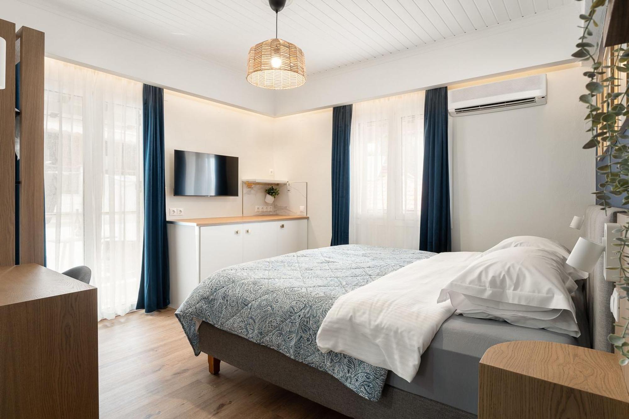 Captain'S Seafront Apartments نيدري المظهر الخارجي الصورة