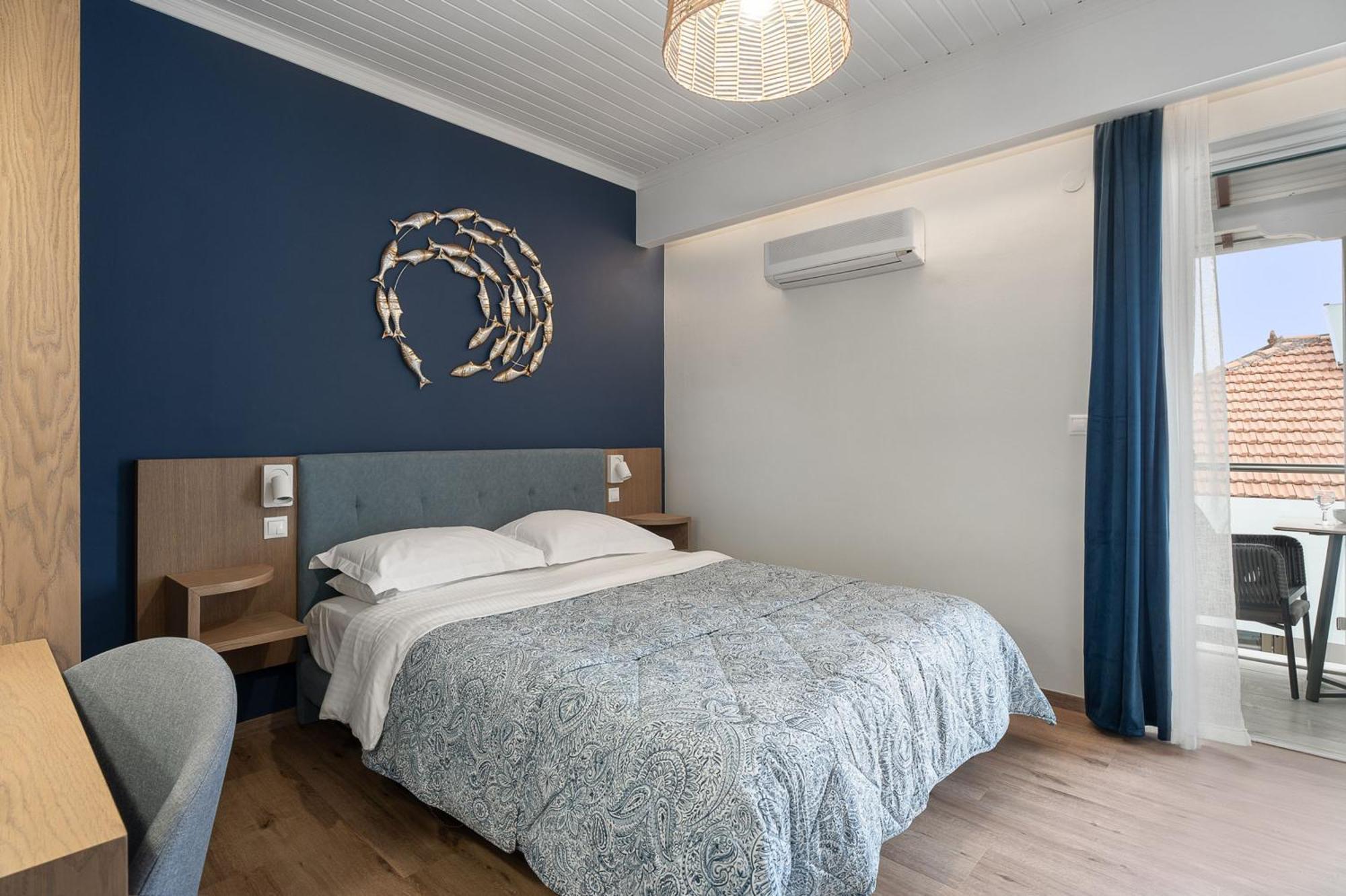 Captain'S Seafront Apartments نيدري المظهر الخارجي الصورة